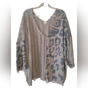 NWOT POL Oversized distressed Animal print Sweater sz M